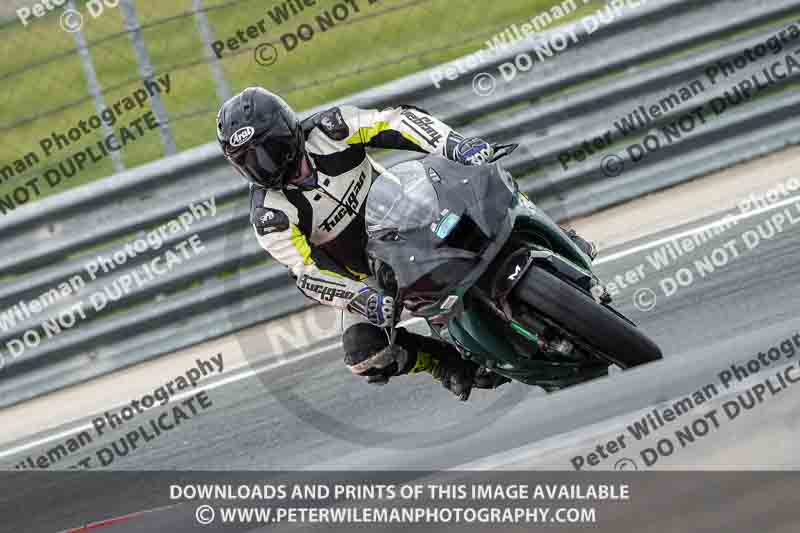 cadwell no limits trackday;cadwell park;cadwell park photographs;cadwell trackday photographs;enduro digital images;event digital images;eventdigitalimages;navarra;no limits trackdays;peter wileman photography;racing digital images;trackday digital images;trackday photos